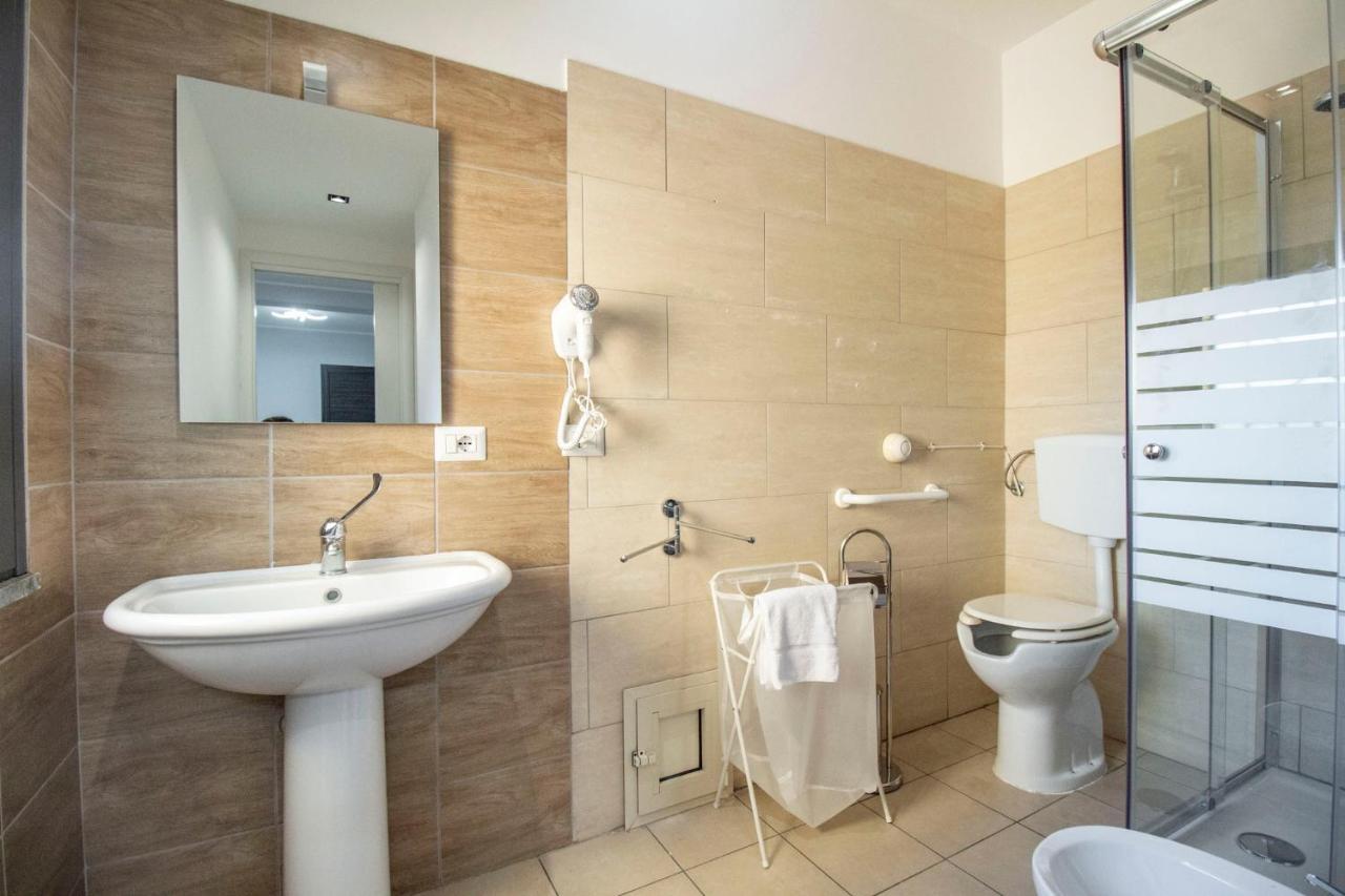 Royal Playa Suite And Apartament -Private Parking- Self Chek Out CTA Exterior foto